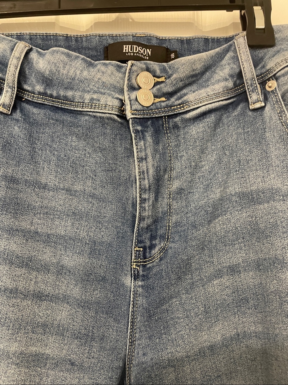Hudson High Rise Wide Leg Jeans in Light Blue Wash size 16 - Picture 2 of 7